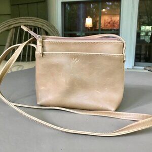Neutral Liz Claiborne small crossbody